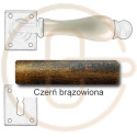 czerń brązowiona