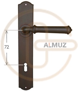 Klamka Tallin 1899 na klucz rozstaw 72 mm, kolor rdza starodawna